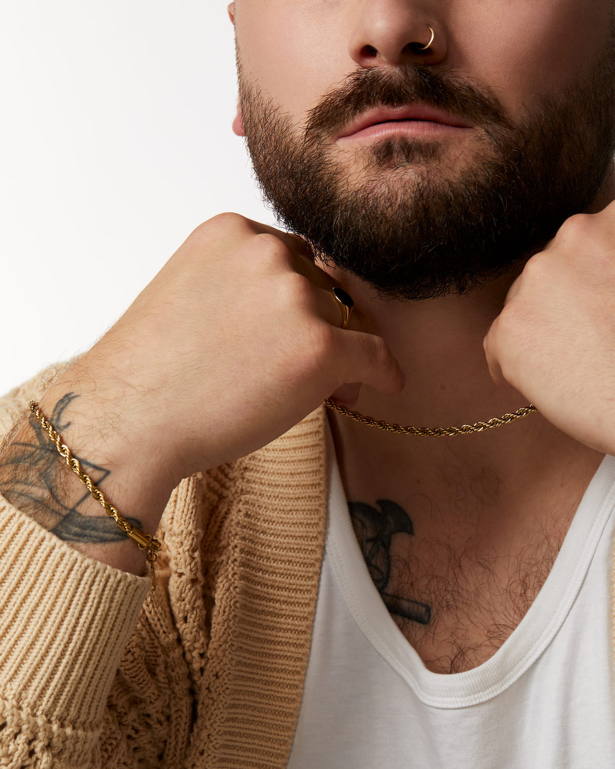 Mannequin Chaîne Henri or, bracelet Arthur or