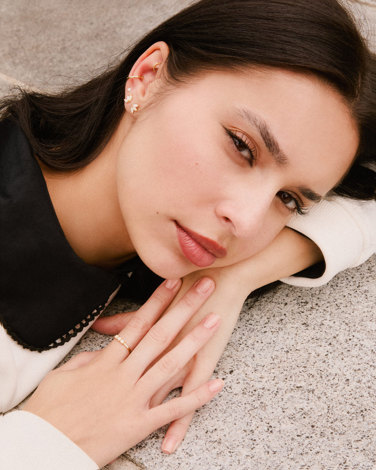 Bague Kim, Boucles d'oreilles Vera, ear cuff Amelia or
